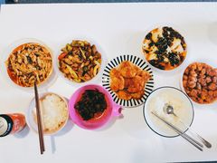 -China Red Restaurant 满庭红川菜馆