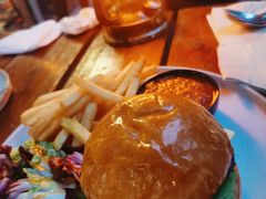 -Brut Eatery Wine Bar & Restaurant (建国东路店)