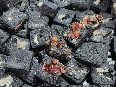 -黑色经典臭豆腐·湖南特产(潇湘文化店)