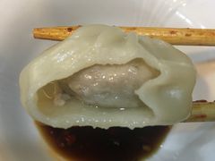 鲜肉小笼包-龙老五汤店(站前西路店)