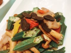 -亢龙太子酒轩(东湖店)