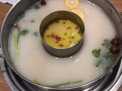 -江小渔鲜鱼火锅(冠亚星城店)