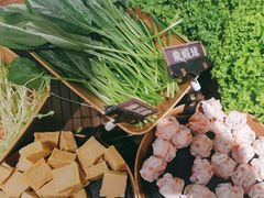-牛YO寿喜烧·铁板烧和牛火锅自助(市府恒隆店)