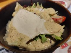 咸牛肉蔬菜沙拉-斗牛士牛排(南京东路店)