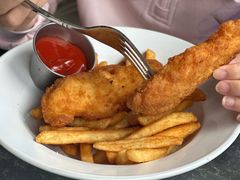 -Fish Hopper
