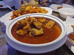 -巴特餐饮6加1音乐餐吧·新疆菜