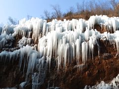 -大平台龙居瀑布旅游区