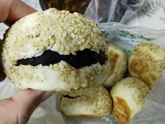 豆馅烧饼-老回回烩面馆(左家庄店)