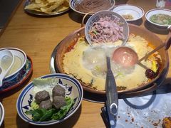 -洱火云南酸菜牛肉火锅(石景山当代商城店)