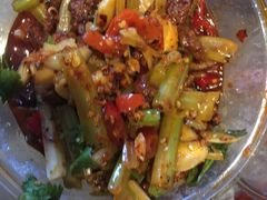 -杨三孃跷脚牛肉(西外棕榈岛店)