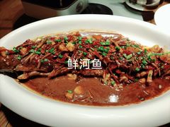 -黄泥岗·地道湖北菜(奥特莱斯店)