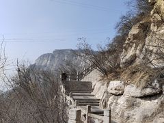 -抱犊寨风景区