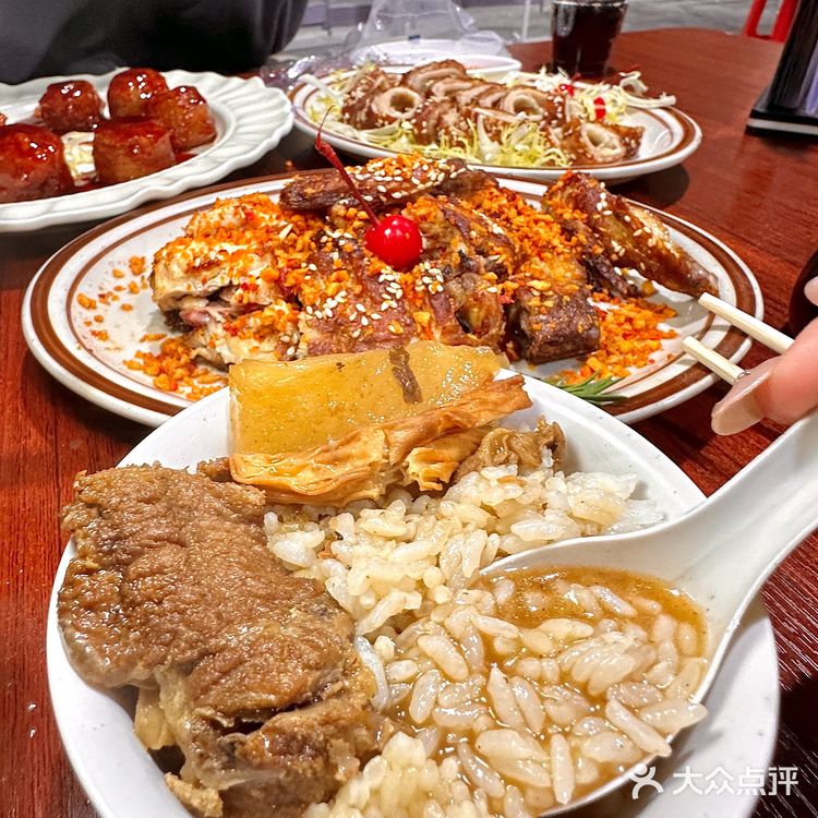 厦门!!藏在居民楼里的香港大排档!!