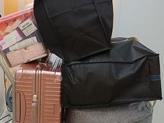 -安东易迷你自助仓储寄存仓库(杨浦店)