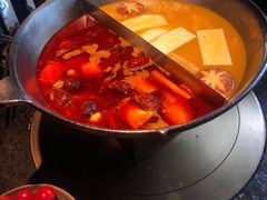 -湊湊火锅·茶憩(新中关购物中心店)