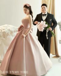 -麦田·婚纱摄影(天河新天地店)