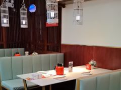 -阿瓦山寨·湘菜现炒·剁椒鱼头王(咸阳总店)