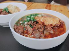 麻辣牛肉面-李易面馆(树木岭店)