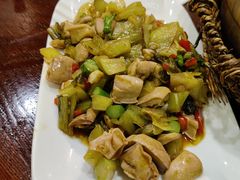 咸菜炒猪肚尖-熠盛粤味·顺德桑拿鸡(永康路店)