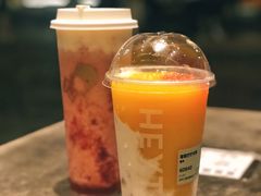 -喜茶(深圳万象城黑金店)