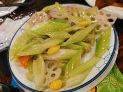 -七菜馆·东北菜·蒸饺(文体路店)