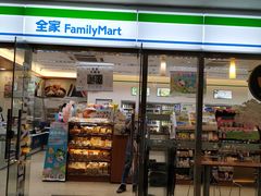 -全家便利店(金鱼胡同店)