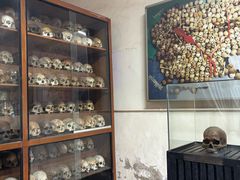 -吐斯廉屠杀博物馆