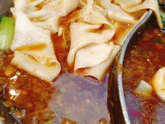 -阿瓦山寨·湘菜现炒·剁椒鱼头王(咸阳总店)