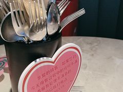 -必胜客(上海新南方商城PH店)