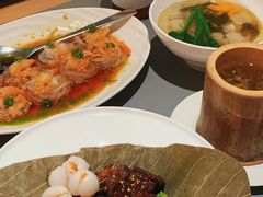 -桂满陇·蟹黄小笼汤包(中山公园店)