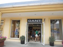-GAP(王府井奥莱·香江小镇店)