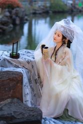 -梦回汉唐汉服旗袍体验馆(拙政园店)