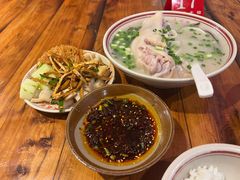 -老方桌烂蹄花川菜馆(九龙坡店)
