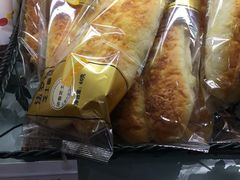 -Caidie Bakery采蝶轩(百越店)