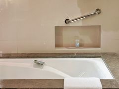 -广州中心皇冠假日酒店