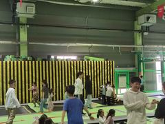 -C7城市运动空间·蹦床·健身·团建