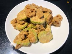 黄瓜拌油条-梅飞酒家(桑园路店)