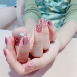 -花系美·美甲美睫精品店