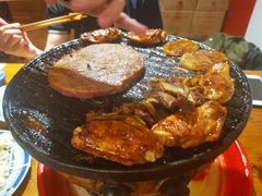 -义聚成老北京炙子烤肉(门框店)