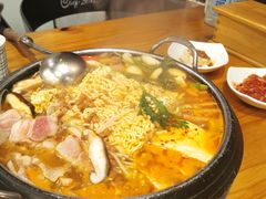 部队火锅-咕咕站韩国料理(紫金港店)