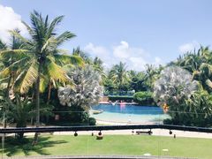 -三亚湾海居铂尔曼度假酒店