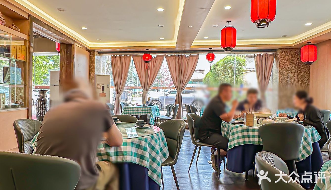 人均40r吃到地上驴肉❗️琶洲平价地道衡阳菜