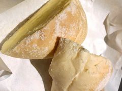 雪山奶露包-小炳胜(卓悦中心店)
