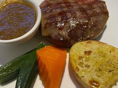 小蜜牛排-斗牛士牛排餐厅(嘉里汇店)