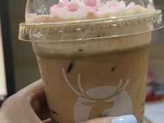 -瑞幸咖啡(纽宾凯酒店新华路店)