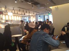大堂-喜茶(中山利和新地店)