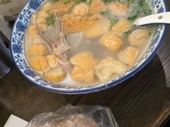 小潘特色鸭血粉丝汤-小潘记鸭血粉丝汤