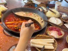 -赵美丽·重庆社区火锅·直营店(火车东站·中豪国际店)