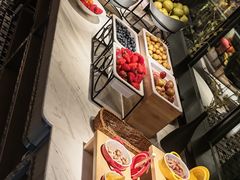 -浅深(世茂滨江精品店)