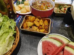 -秦炉烤肉(财富中心店)